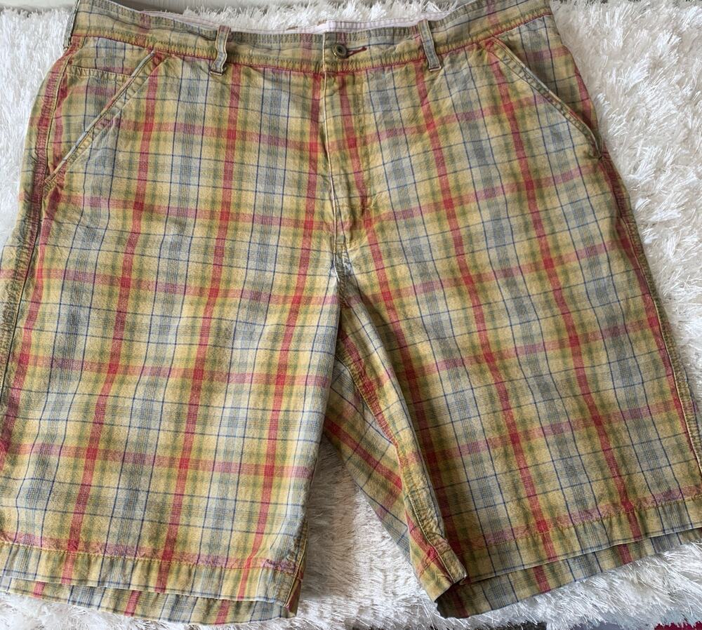 Tommy Bahama Madras Plaid Shorts Sz 40 Tan Brick Red Navy Colorations